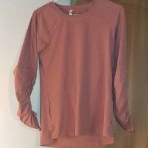 Fabletics shirt with a rouched sleeve